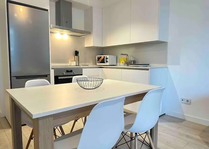 Jacinto Benavente 15, 7a Con Parking Gratis By Ybh Apartmán